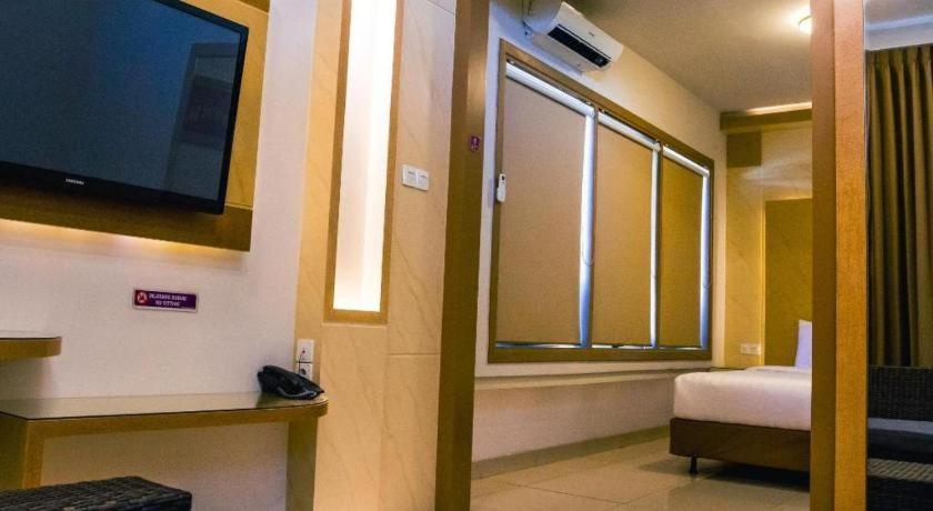 Hotel D' Calia Tarakan Exterior foto